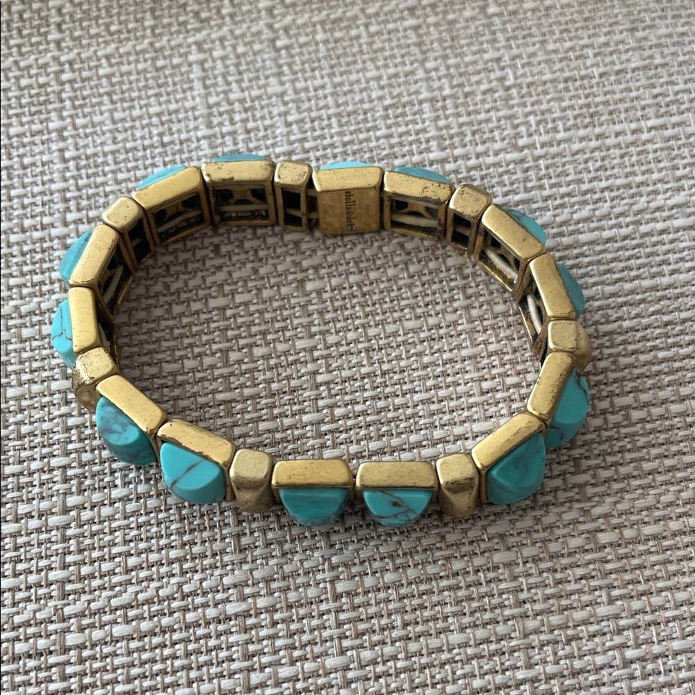 Stella & Dot Sawyer Stone stretch bracelet/ turquoise stones vintage gold plate - Picture 4 of 5
